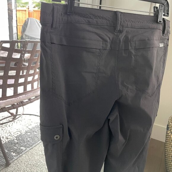 Eddie Bauer Pull On Cropped Capri Nylon Cargo Pants Easy Care Black Sz 12 - Picture 8 of 15